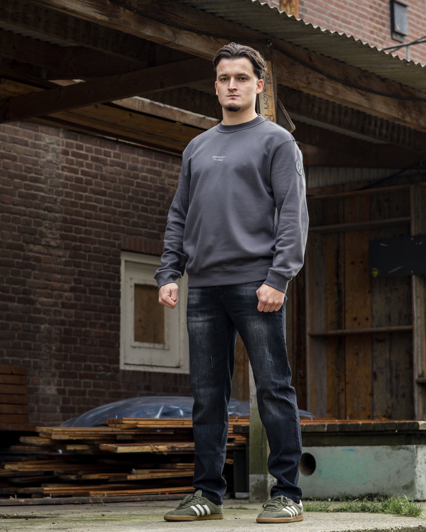 ICON SWEATER GRIJS