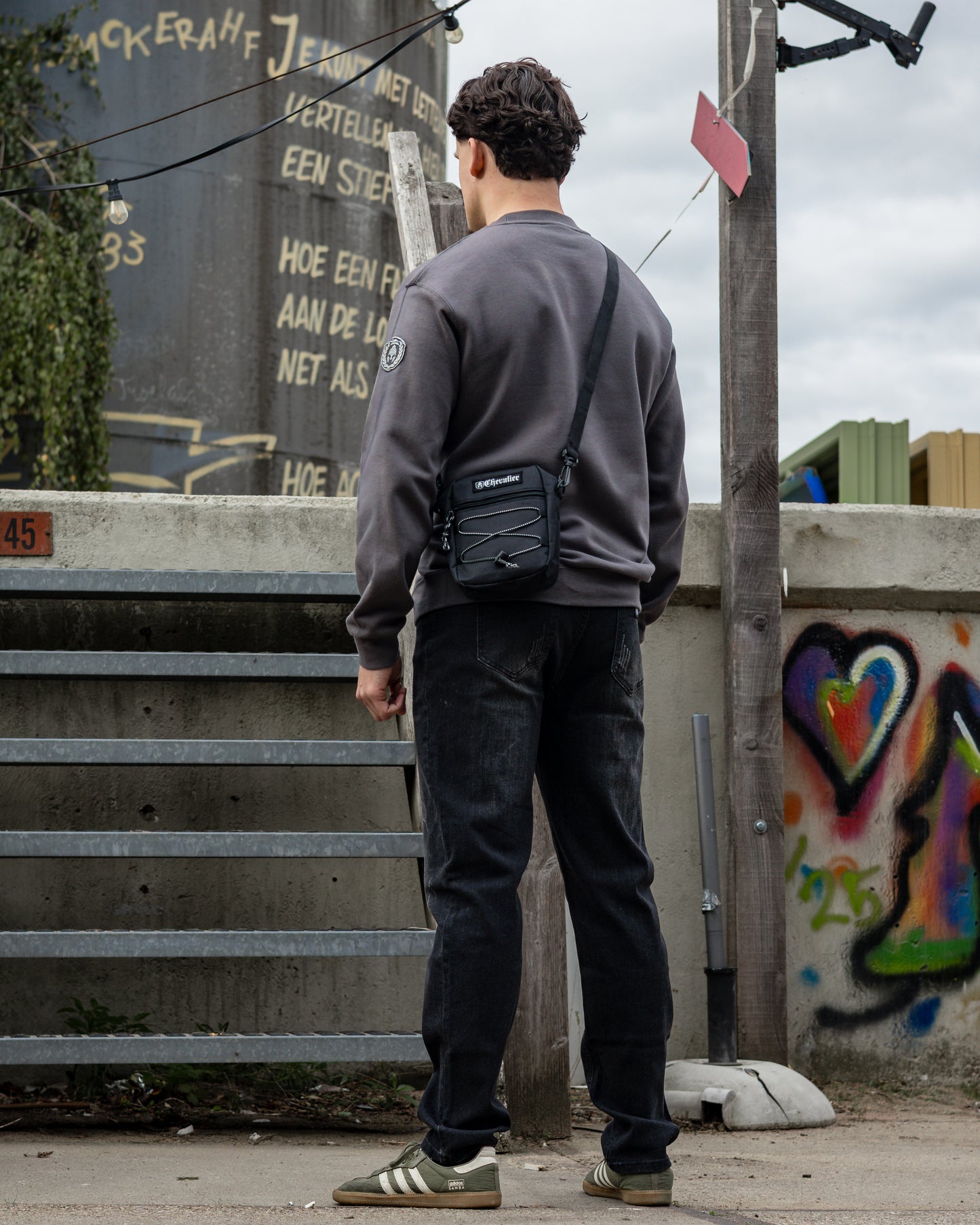 ICON SWEATER GRIJS