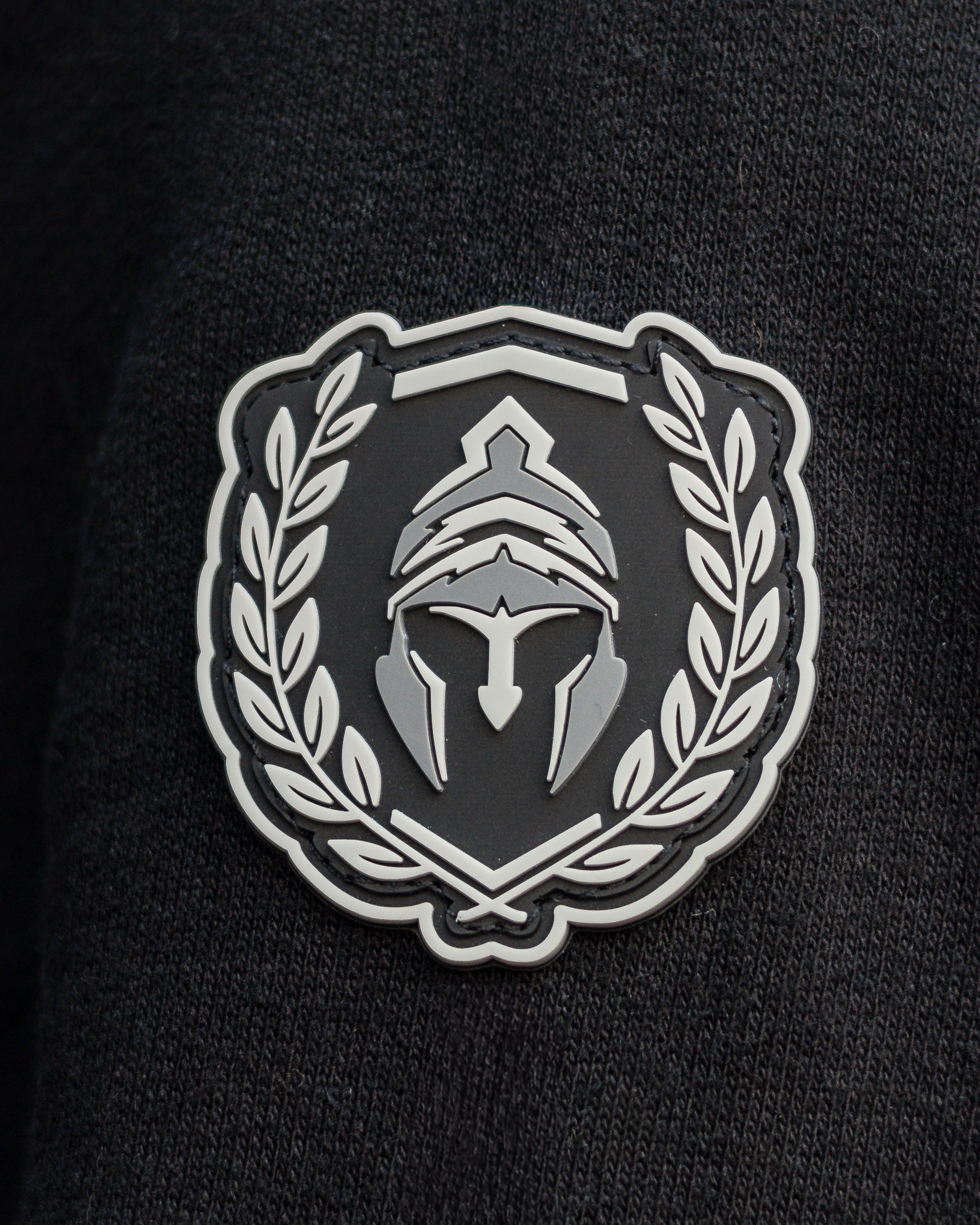 ICON SWEATER ZWART
