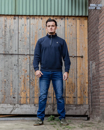 BALD ERHÄLTLICH - CHEVALIER | SWEATER MIT HALF REISSVERSCHLUSS DUNKELBLAU