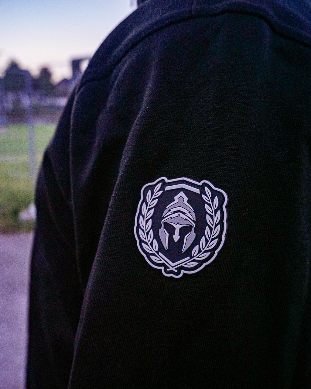ICON HALF ZIP SWEATER