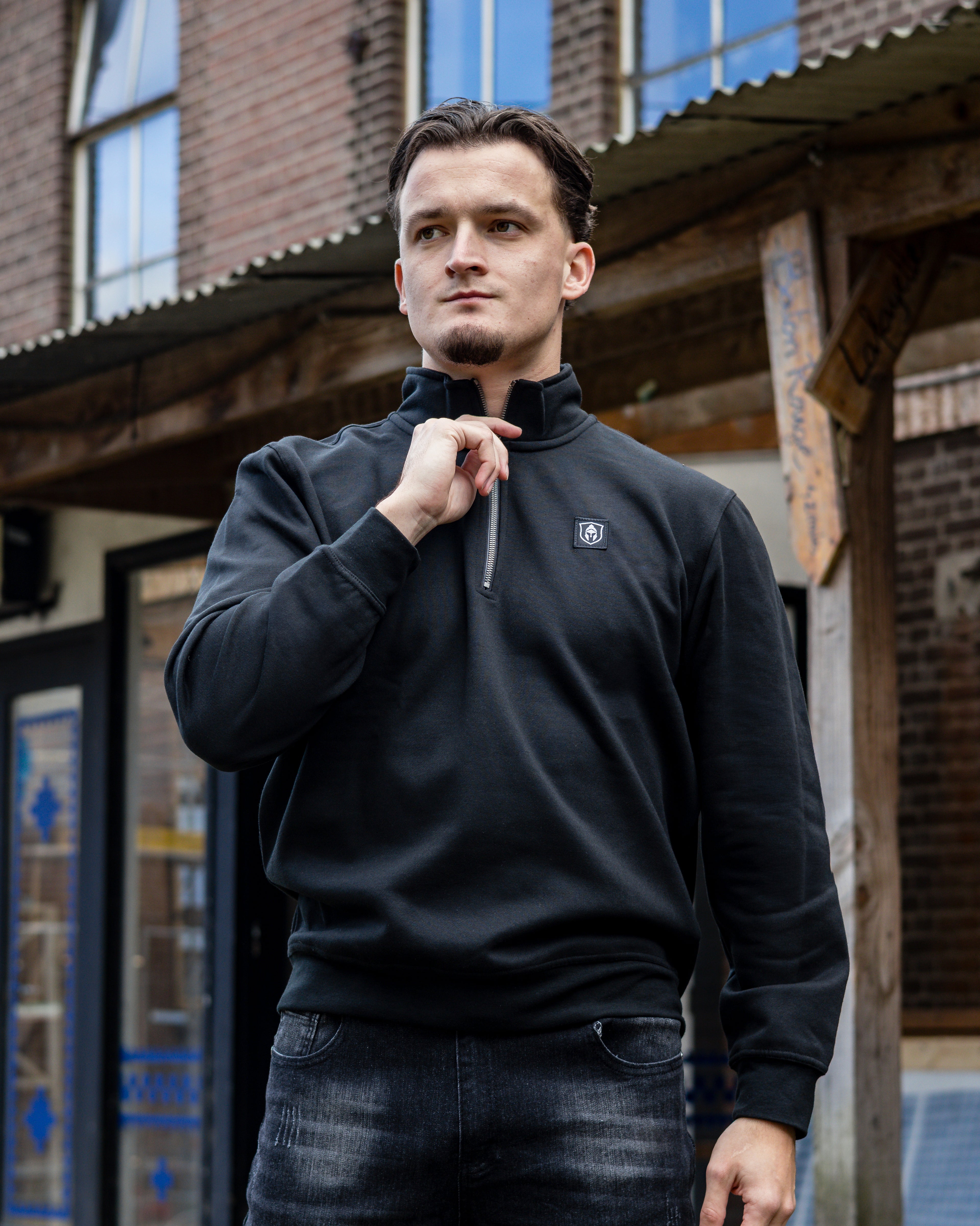 HALF ZIP CLASSIC SWEATER ZWART
