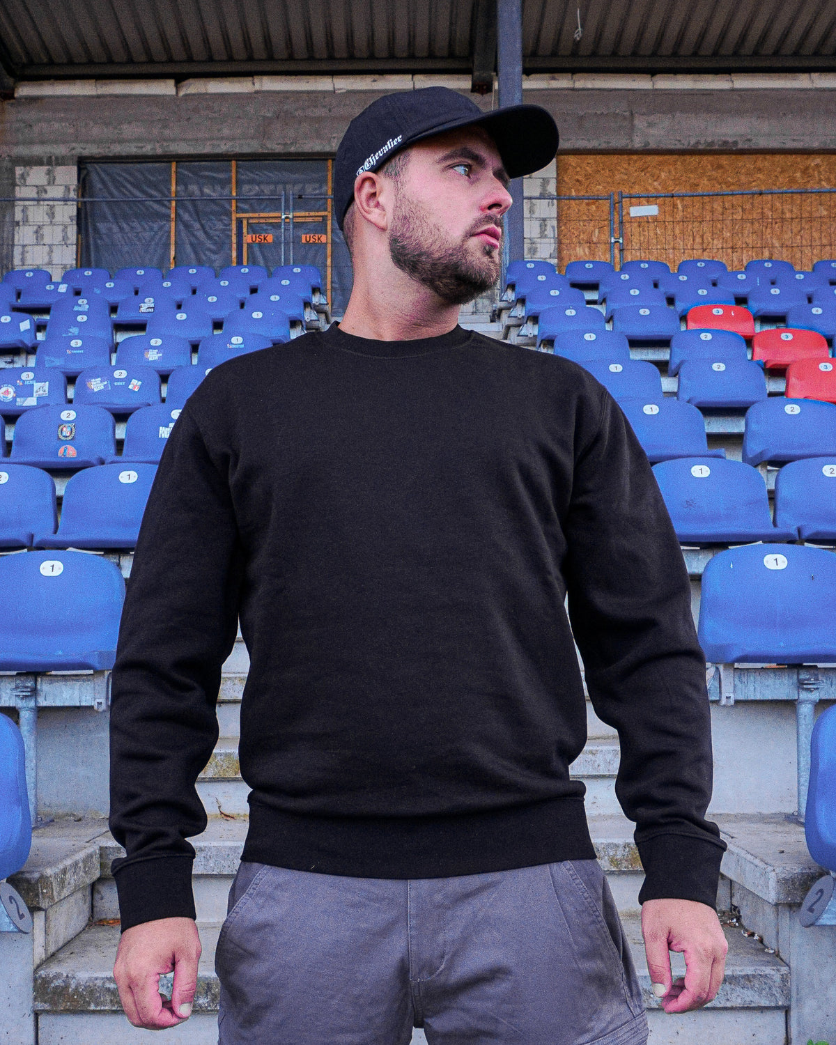 ICON SWEATER