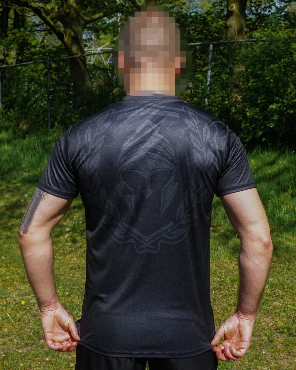 SPORTSHIRT ZWART