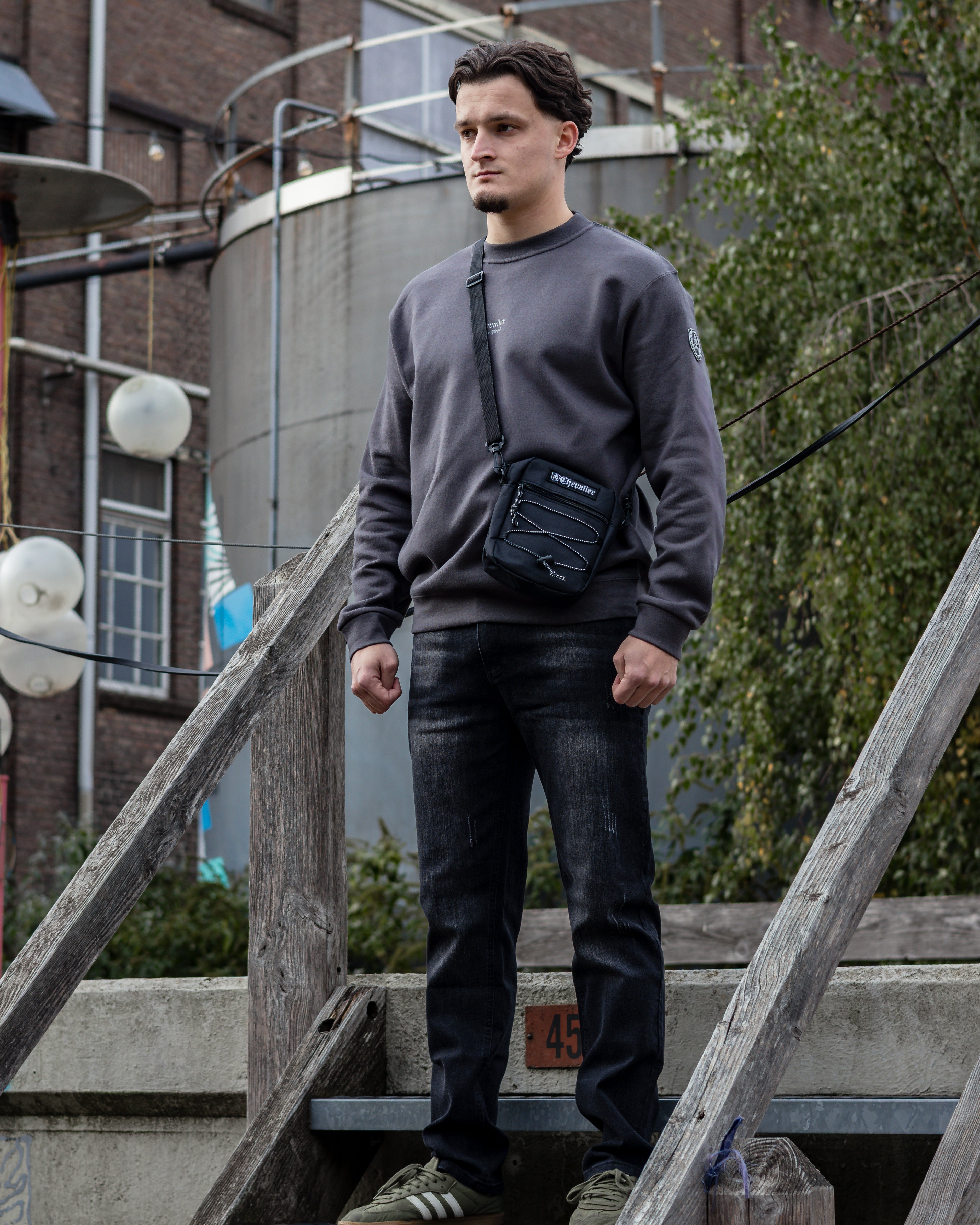 ICON SWEATER GRIJS