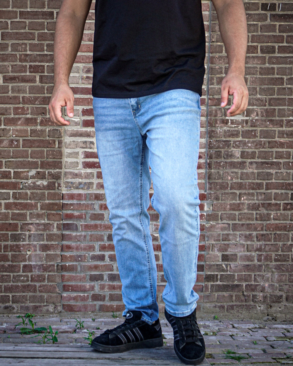 DENIM JEANS LICHTBLAUW