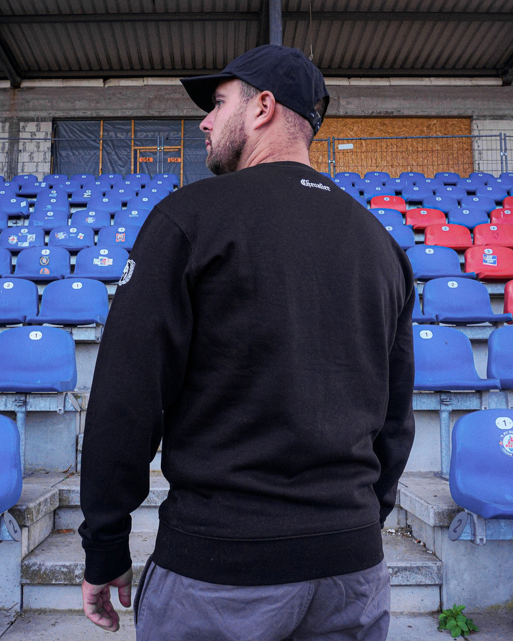 ICON SWEATER