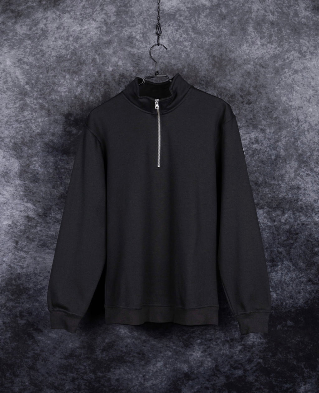 HALF ZIP ICON SWEATER ZWART
